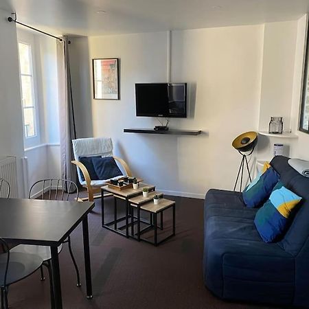 Appartement En Plein Coeur Historique De Dinan Exterior foto